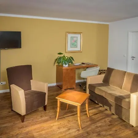 Business-apartment 3 Mit Küche&kostenfreiem Parkplatz *