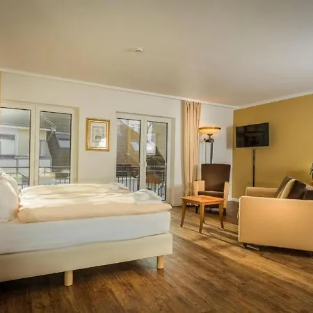 Business-apartment 3 Mit Küche&kostenfreiem Parkplatz Greifswald